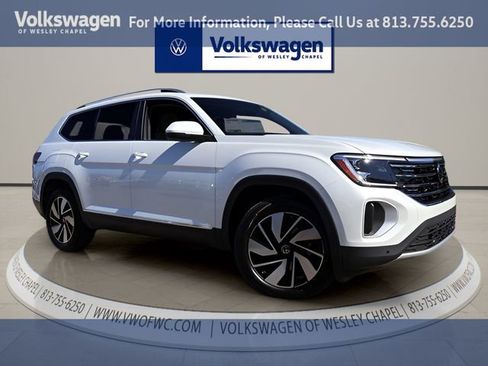 New 2026 Volkswagen Atlas SEL AWD/4WD image 1
