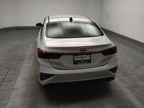 Used 2021 Kia Forte LXS FWD image 6