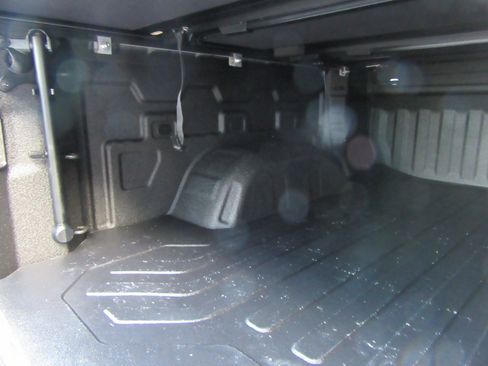 Used 2022 GMC Sierra 1500 Elevation image 68