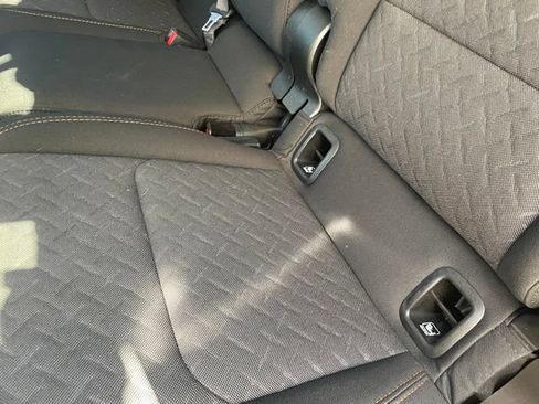 Used 2025 Jeep Gladiator Mojave w/ Convenience Group AWD/4WD image 42