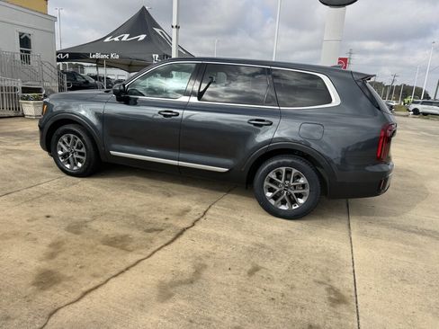 Used 2024 Kia Telluride LX image 24