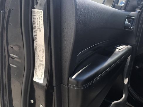 Used 2023 Dodge Durango SXT AWD/4WD image 27