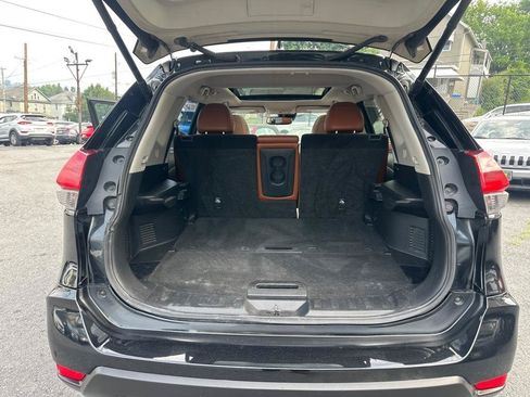 Used 2018 Nissan Rogue SL w/ Premium Package AWD/4WD image 22