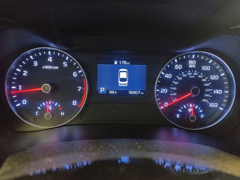 Used 2019 Kia Forte LXS FWD image 23