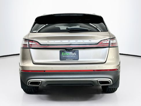 Used 2021 Lincoln Nautilus Reserve w/ Equipment Group 201A AWD/4WD image 7