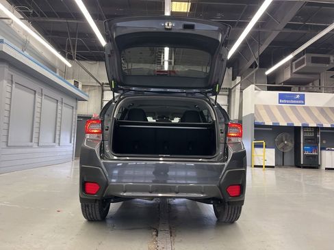 Certified 2023 Subaru Crosstrek 2.0i image 9