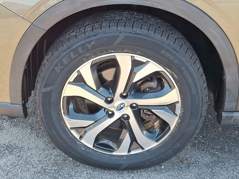 Used 2021 Subaru Outback Limited image 29