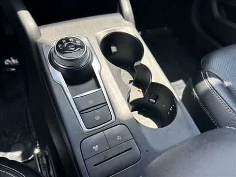 Used 2022 Ford Escape SEL w/ Technology Package AWD/4WD image 27