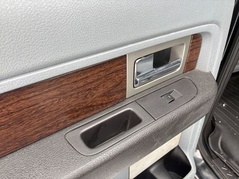 Used 2013 Ford F150 Lariat w/ Luxury Equipment Group image 16