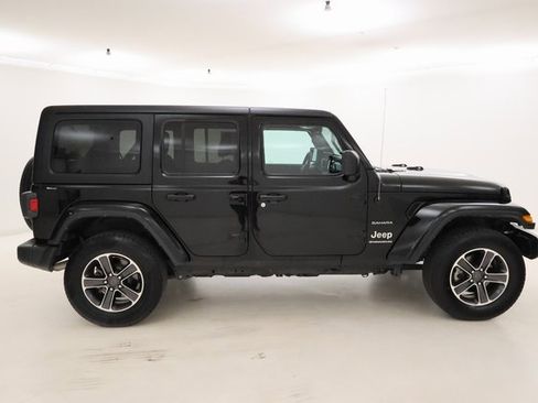 Used 2023 Jeep Wrangler Sahara image 2