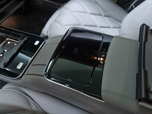 Used 2024 Mercedes-Benz Maybach S 680 4MATIC image 45