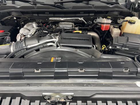 Used 2022 GMC Sierra 2500 Denali image 27