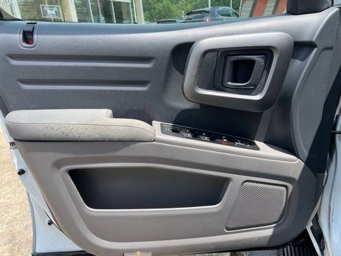 Used 2010 Honda Ridgeline RTS image 7