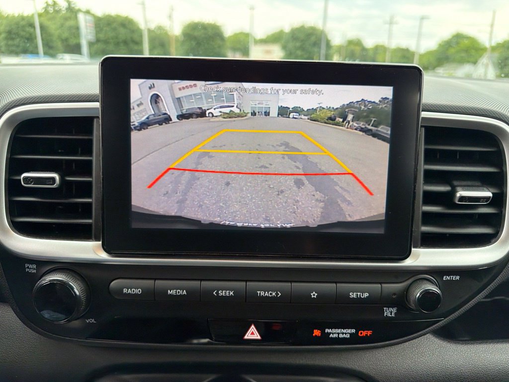 Used 2022 Hyundai Venue SEL w/ Cargo Package FWD image 24