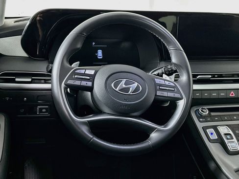 Used 2025 Hyundai Palisade SEL FWD image 18