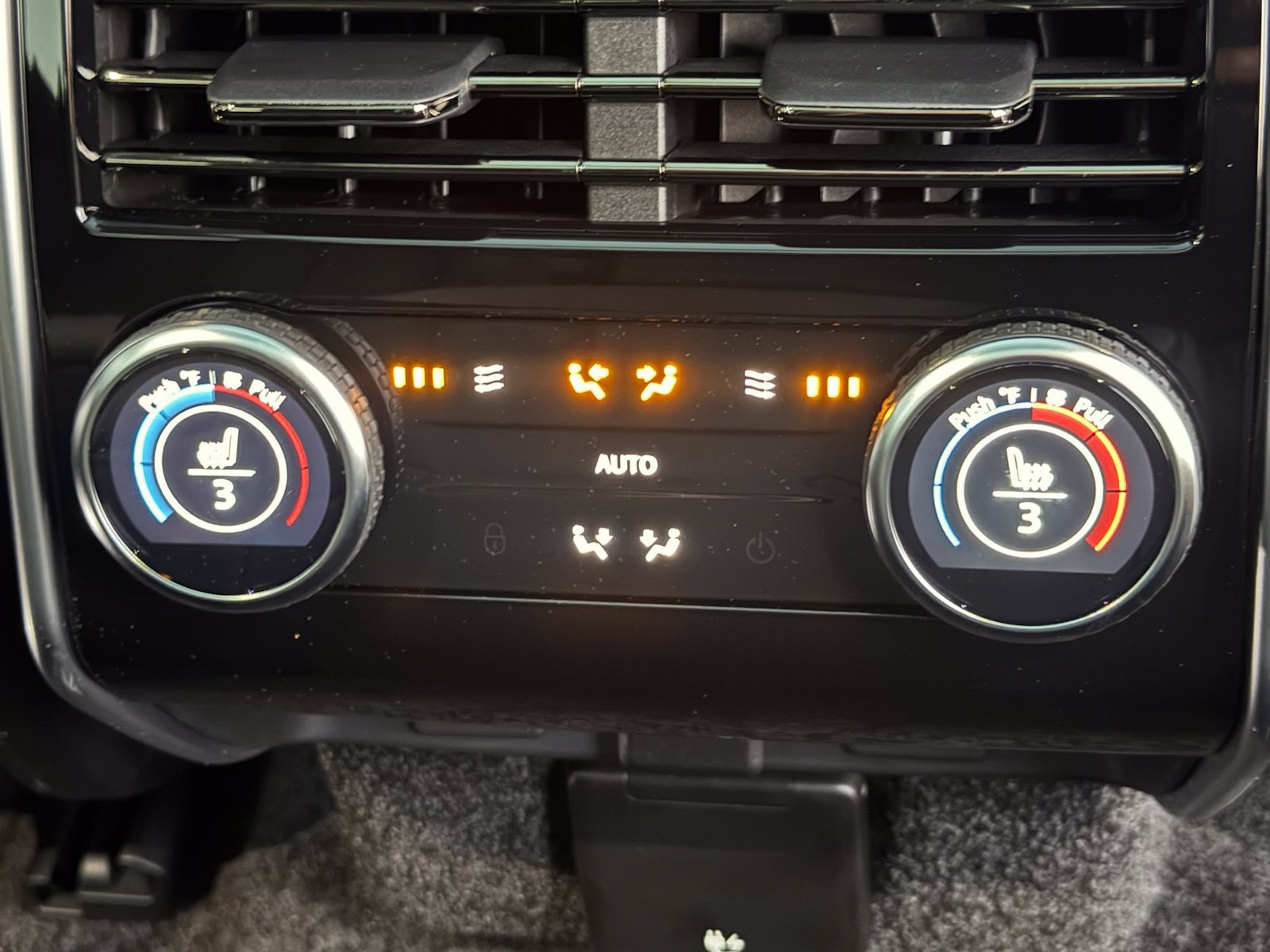 New 2027 Land Rover Range Rover SE AWD/4WD image 19