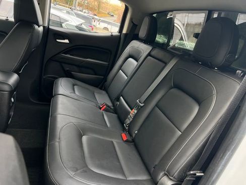 Used 2017 GMC Canyon SLT w/ Driver Alert Package image 18