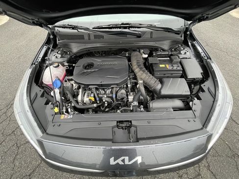 Used 2024 Kia Forte GT w/ GT2 Package image 34