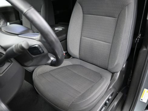 Used 2021 Chevrolet Silverado 1500 LT image 21