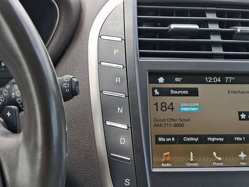 Used 2017 Lincoln MKC Select w/ Select Plus Package AWD/4WD image 15