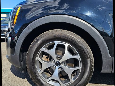 Used 2021 Kia Telluride EX w/ Towing Package AWD/4WD image 38