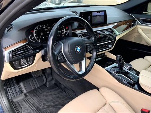Used 2018 BMW 530i image 18