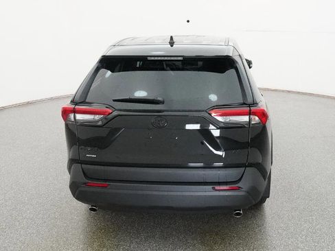 New 2025 Toyota RAV4 LE image 18