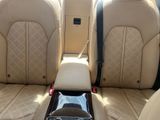 Used 2013 Audi S8 image 5