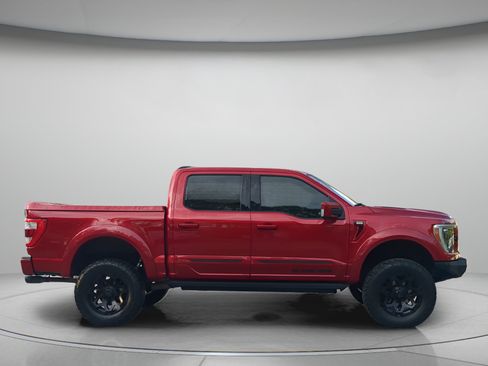 Certified 2022 Ford F150 Lariat w/ Equipment Group 502A High AWD/4WD image 39