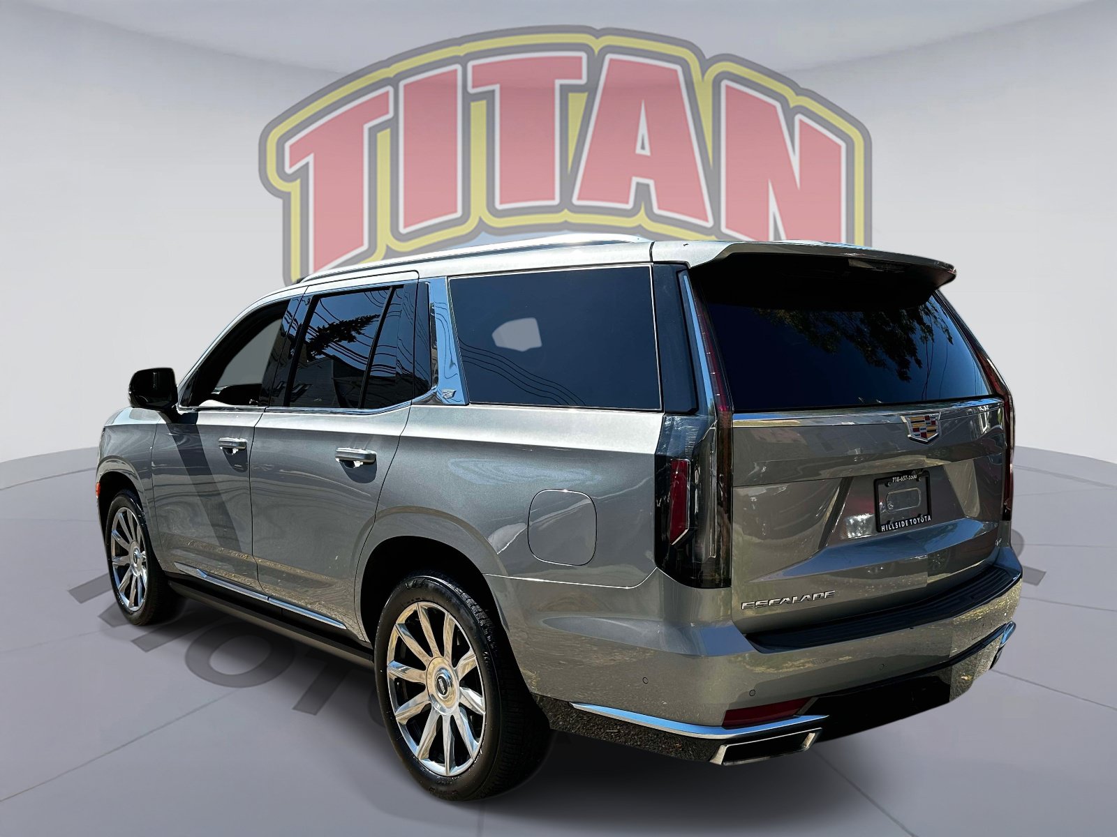 Used 2024 Cadillac Escalade Premium Luxury Platinum AWD/4WD image 4