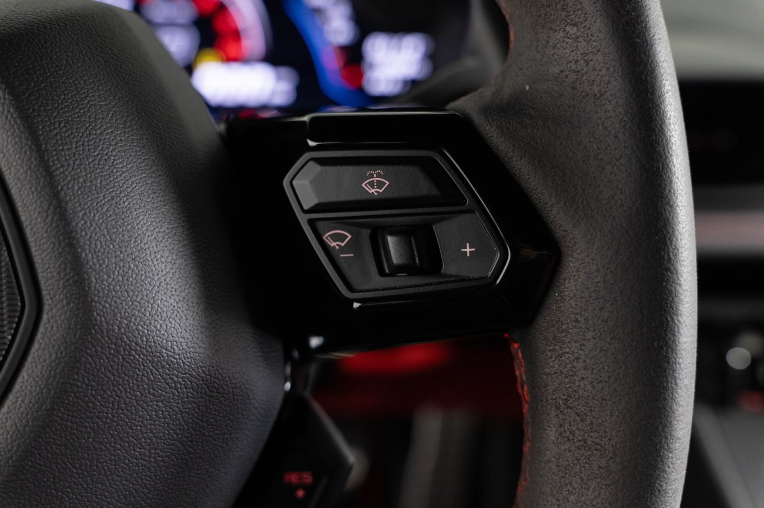Used 2020 Lamborghini Huracan EVO AWD/4WD image 24
