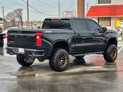 Used 2019 Chevrolet Silverado 1500 LT Trail Boss image 4