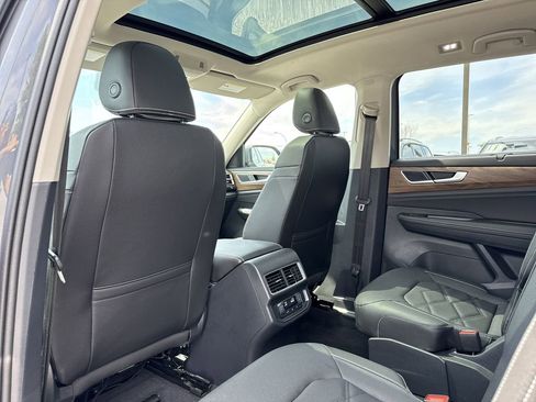 New 2026 Volkswagen Atlas SE image 13