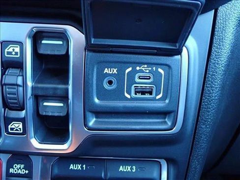 New 2026 Jeep Gladiator Rubicon AWD/4WD image 19