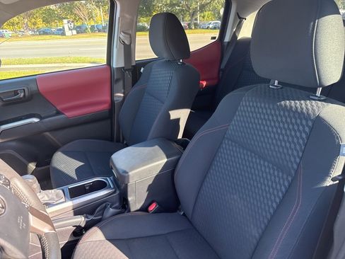 Used 2023 Toyota Tacoma SR5 image 6