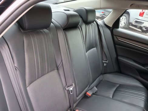 Used 2021 Honda Accord EX-L image 12