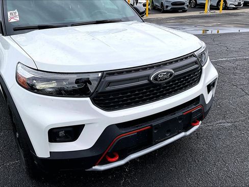 Used 2023 Ford Explorer Timberline w/ Timberline Technology Package AWD/4WD image 3