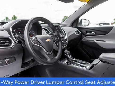 Used 2023 Chevrolet Equinox LT w/ Driver Convenience Package FWD image 19