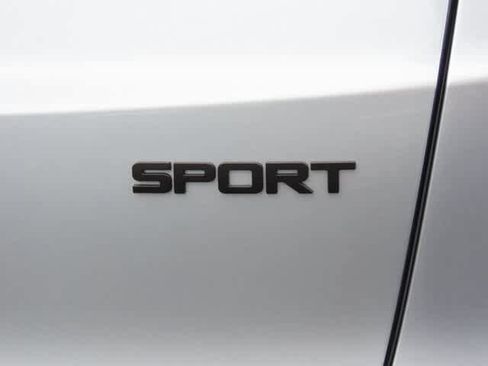 Used 2025 Honda CR-V Sport image 8