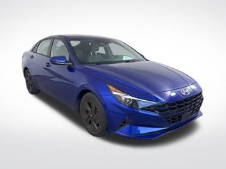 Used 2021 Hyundai Elantra SEL w/ Convenience Package FWD 360° Tour