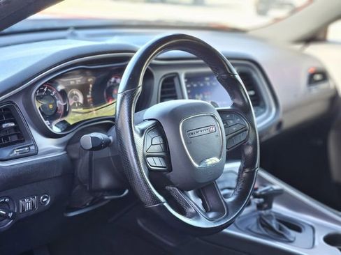 Used 2022 Dodge Challenger GT w/ Blacktop Package image 12