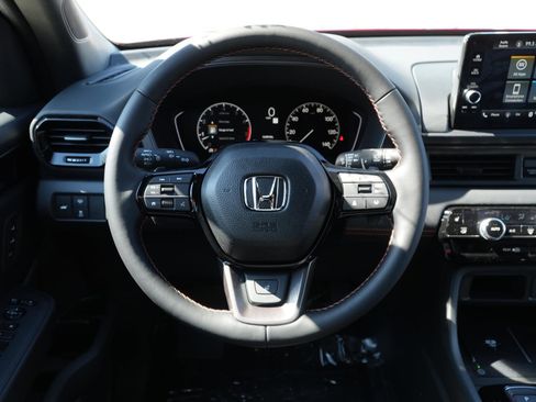 New 2025 Honda Pilot TrailSport image 23