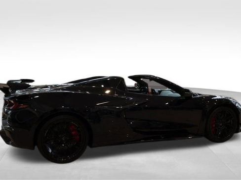 New 2026 Chevrolet Corvette Z06 w/ Z07 Performance Package image 3