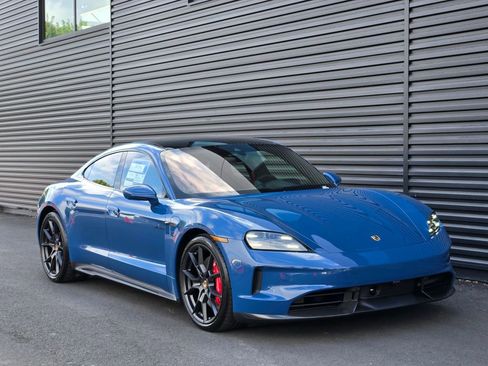 New 2026 Porsche Taycan GTS image 9