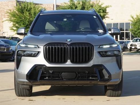 Used 2024 BMW X7 xDrive40i w/ Executive Package AWD/4WD image 2