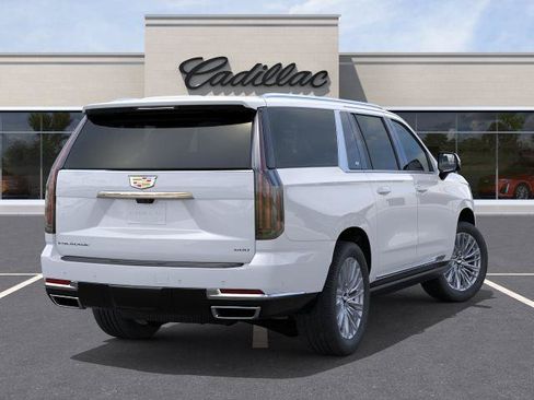 New 2026 Cadillac Escalade ESV Luxury w/ Touring Package AWD/4WD image 4