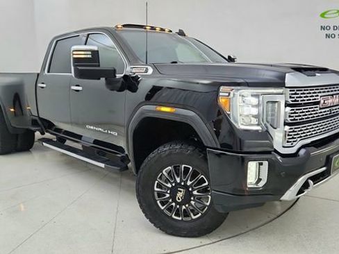 Used 2020 GMC Sierra 3500 Denali w/ Denali Ultimate Package image 1