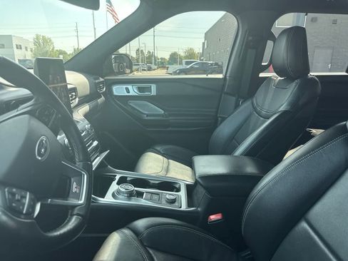 Used 2020 Ford Explorer ST w/ ST Street Pack AWD/4WD image 33