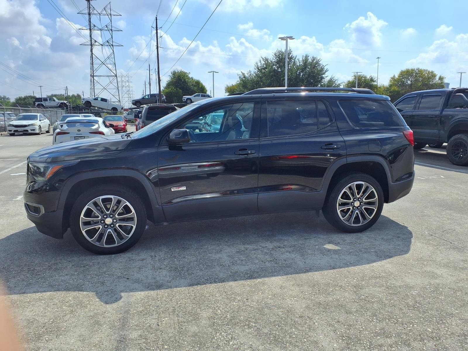 Used 2017 GMC Acadia SLT AWD/4WD image 23