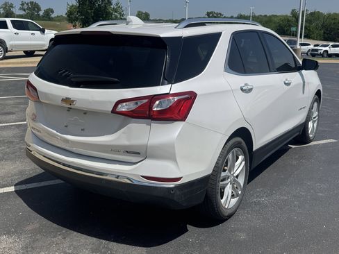 Used 2018 Chevrolet Equinox Premier AWD/4WD image 4